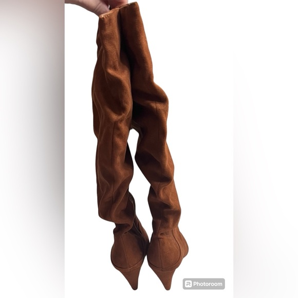 Express brown suede slouchy heeled fall essential boot womens size 9. Like new! - Picture 6 of 14
